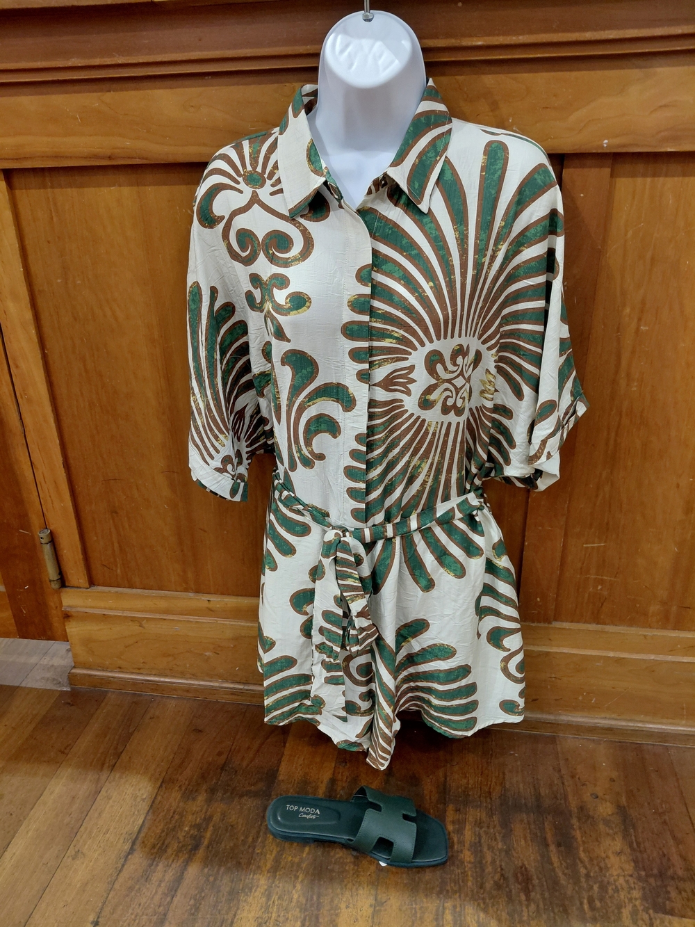 Button-Down ROMPER - Picture 9 of 11